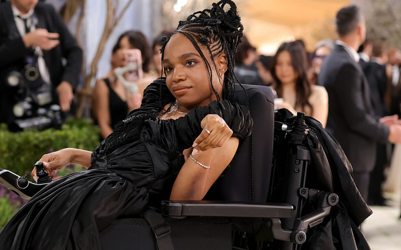 Aariana Rose Philip Makes History as the First Wheelchair User at the Met Gala