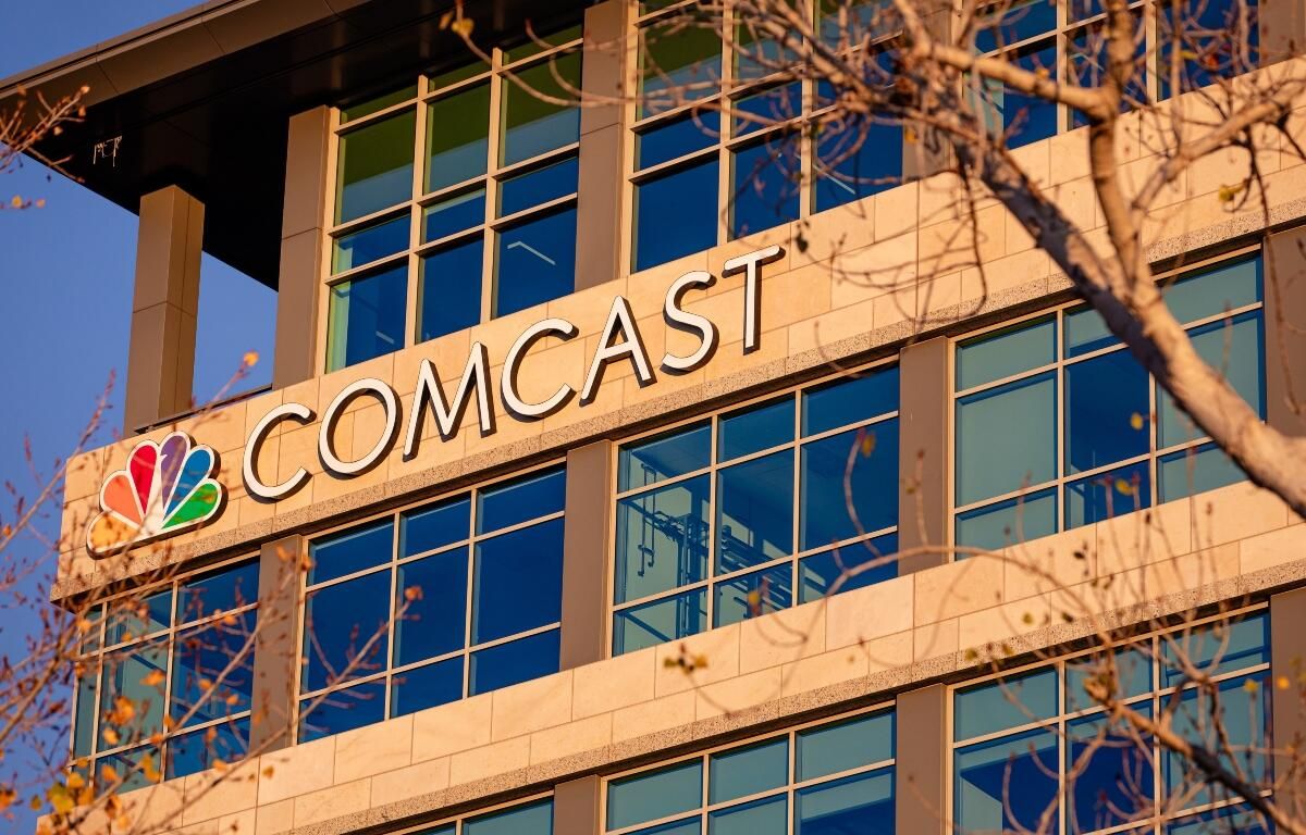 Comcast Cuts the Cord: NBCUniversal Flies Solo!