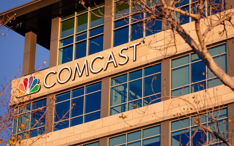 Comcast Cuts the Cord: NBCUniversal Flies Solo!