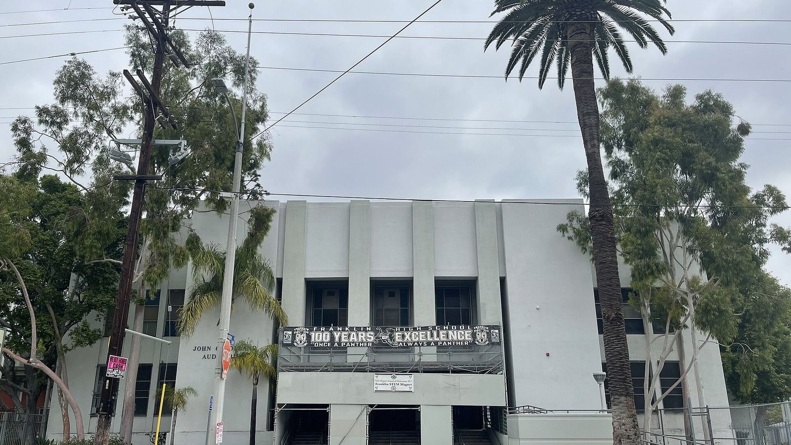 A Student Died After a Fight at an LA High School, and the Questions Are Piling Up