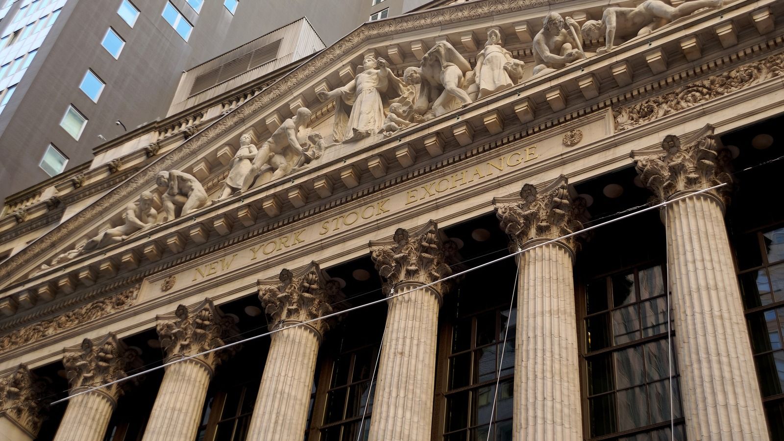 S&P 500 Just Printed Another Record — And Nvidia’s Eyeing a $6 Trillion Flex